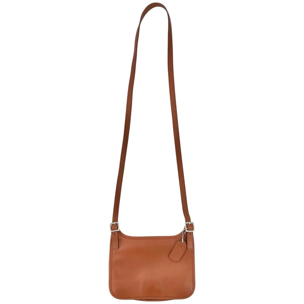 COACH 9132 Vintage Brown Small Leather Hippie Flap Crossbody Bag